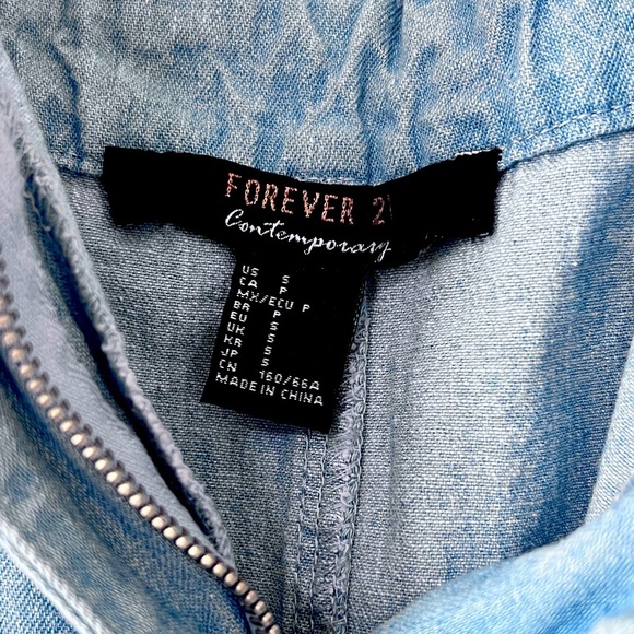 Forever 21 Denim Blue Pencil Skirt with Removable tie front belt - Picture 4 of 5